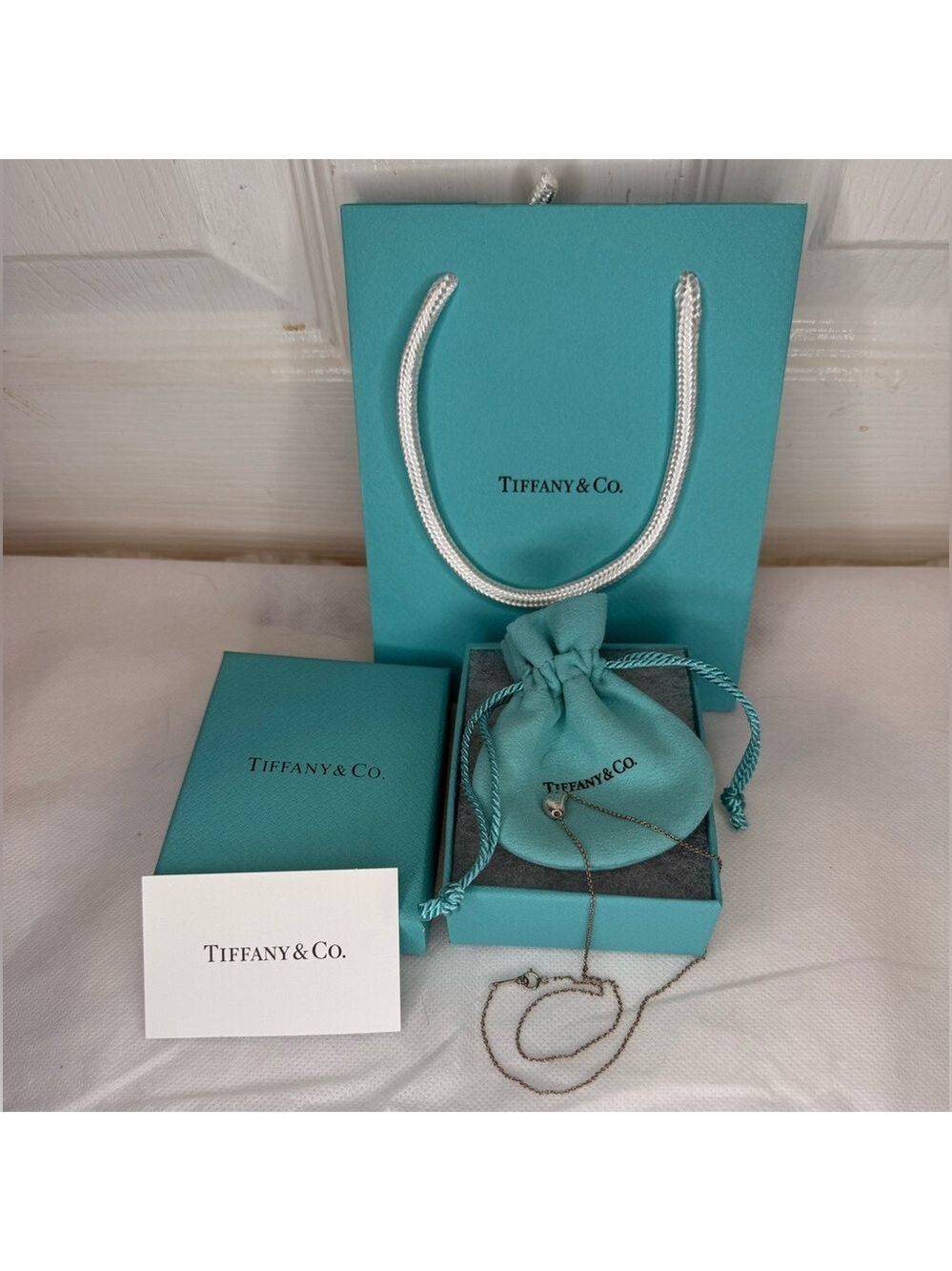TIFFANY & CO ELSA PERETTI BEAN PENDANT DUST BAG, BOX AND GIFT BAG - Picture 2 of 16